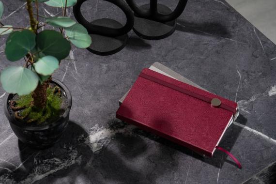 Ежедневник Nova, недатированный, красный